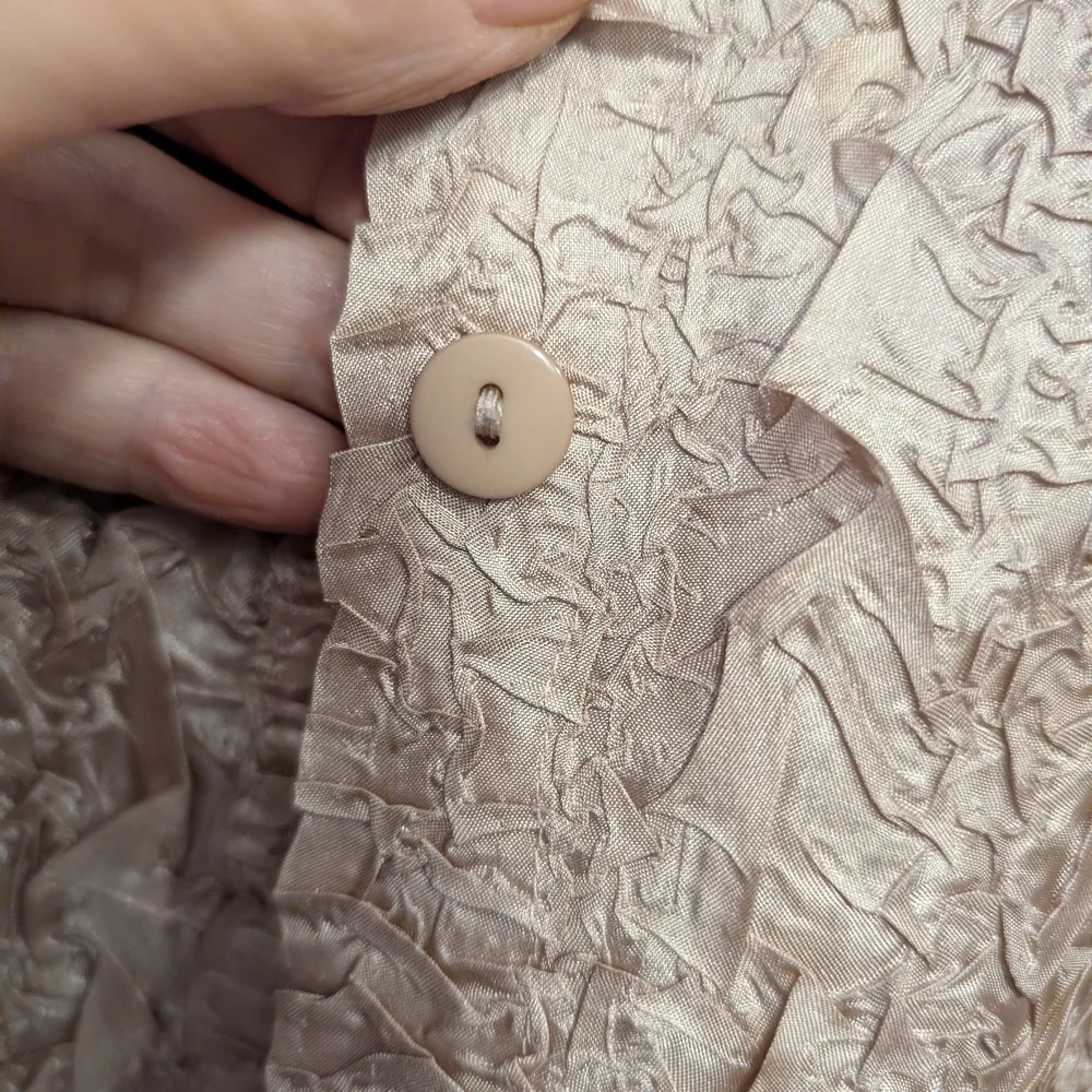 Claudia Richard Textured Cream Jacket - Picture 2 of 9